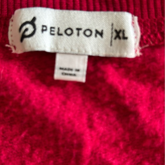 Peloton Sweatshirt Side Slit Red Super Soft Light Size XL - Picture 6 of 9